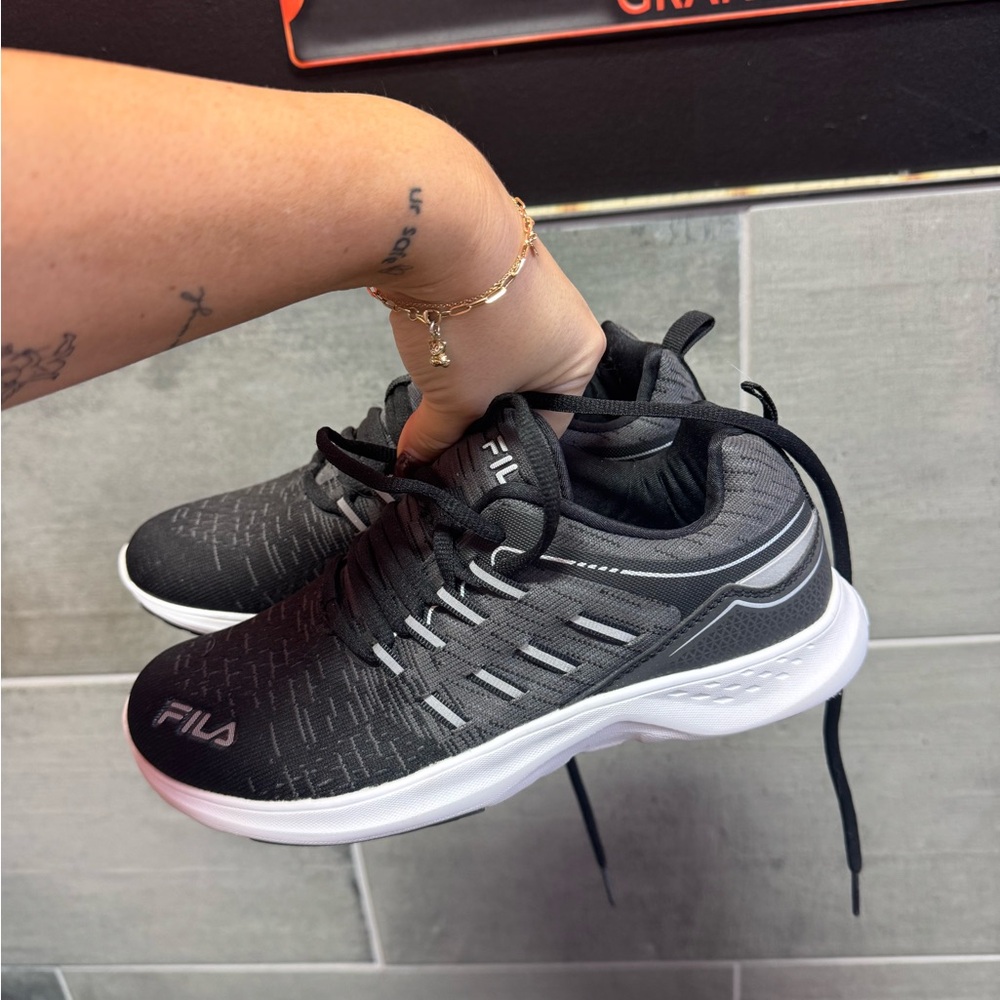 Fila Women's Black and White Sneakers
